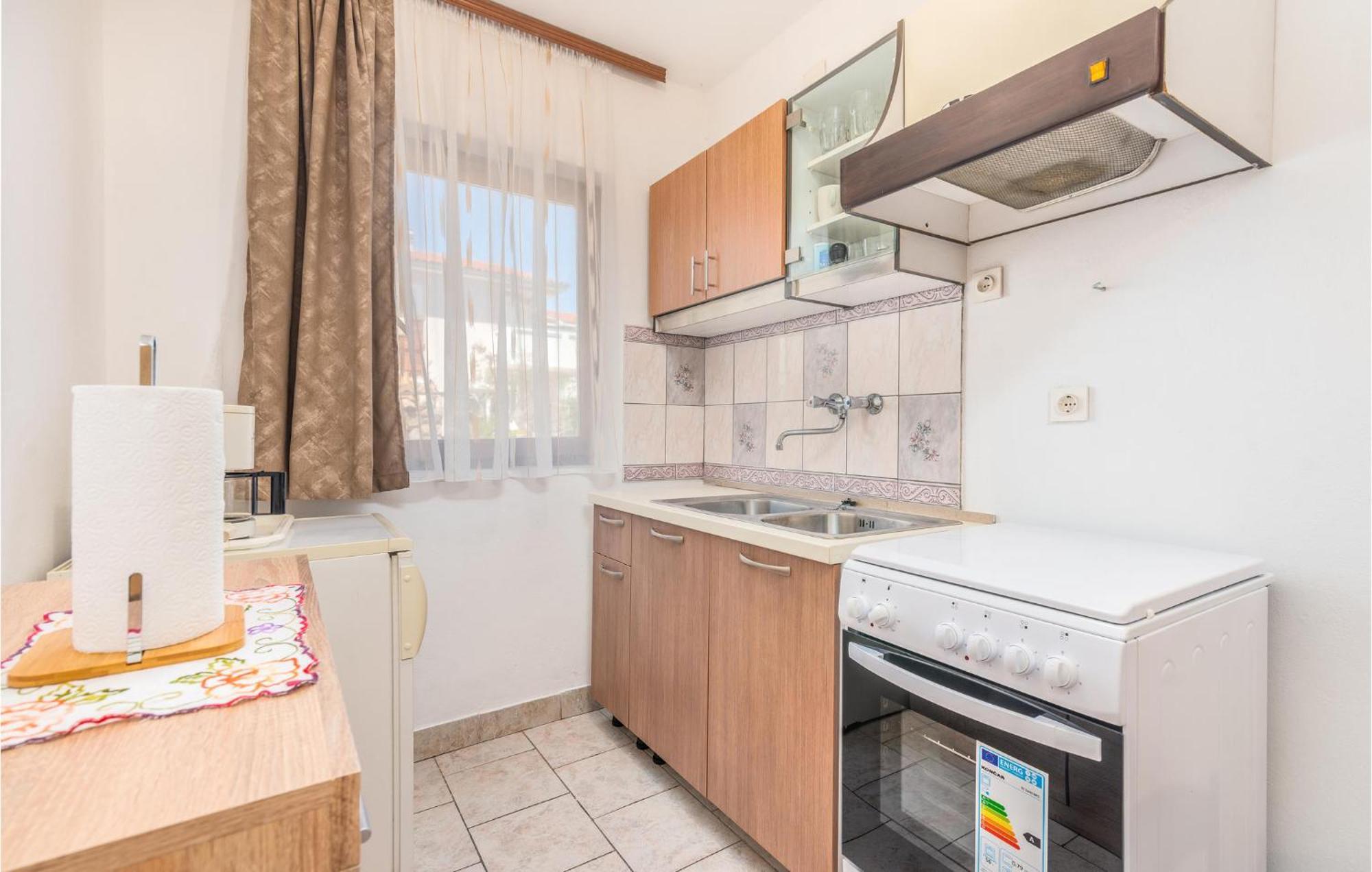 Gorgeous Apartment In Krk With Wifi Đảo Krk Ngoại thất bức ảnh